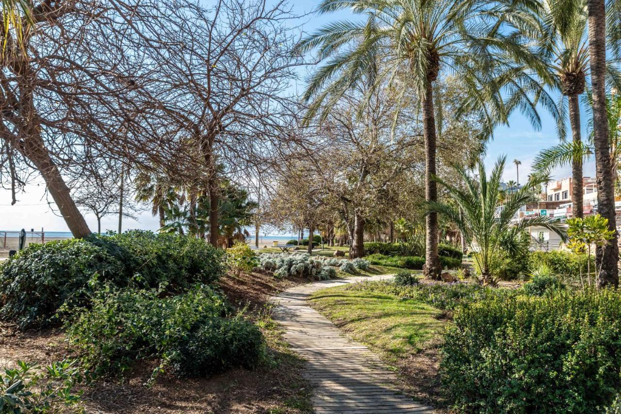 شقة بينالماذينا  في Lxr Sea Views Puerto Marina 1Hab. المظهر الخارجي الصورة
