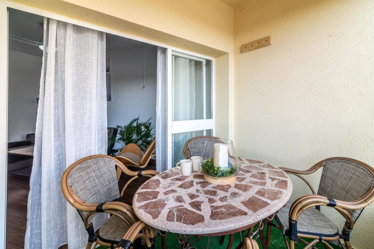 شقة بينالماذينا  في Lxr Sea Views Puerto Marina 1Hab. المظهر الخارجي الصورة